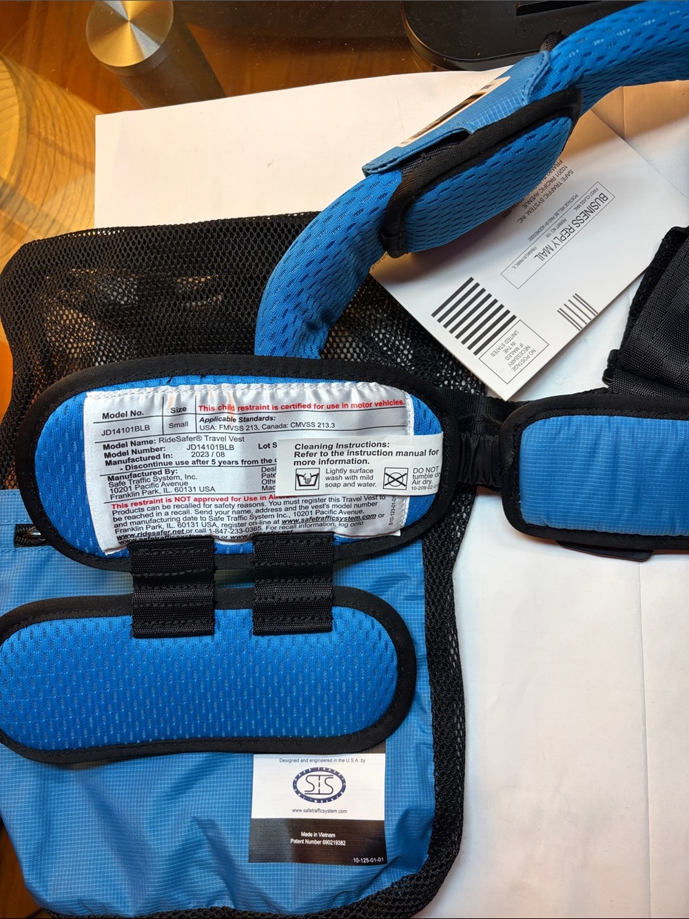 RideSafer Gen 5 - Small Lightweight, Compact, Portable Car Seat - Perfect - Picture 4 of 11